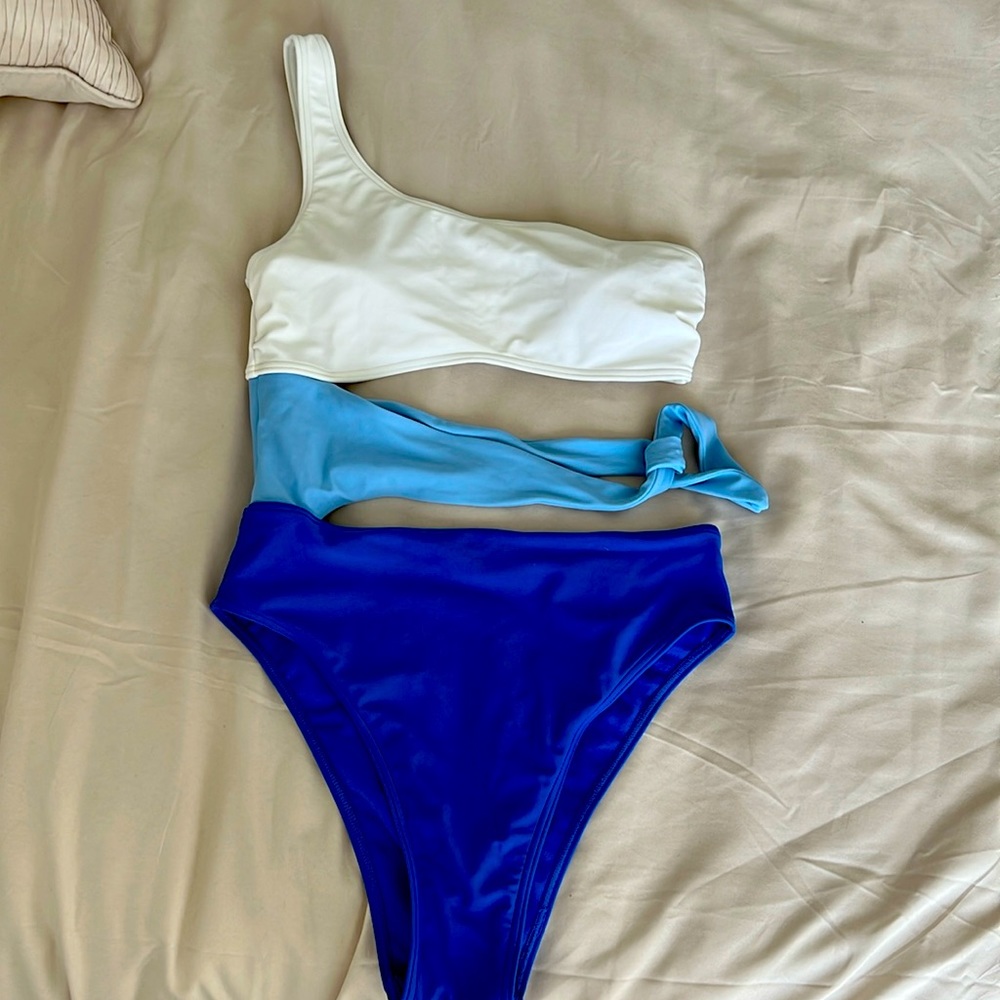 A&F one piece